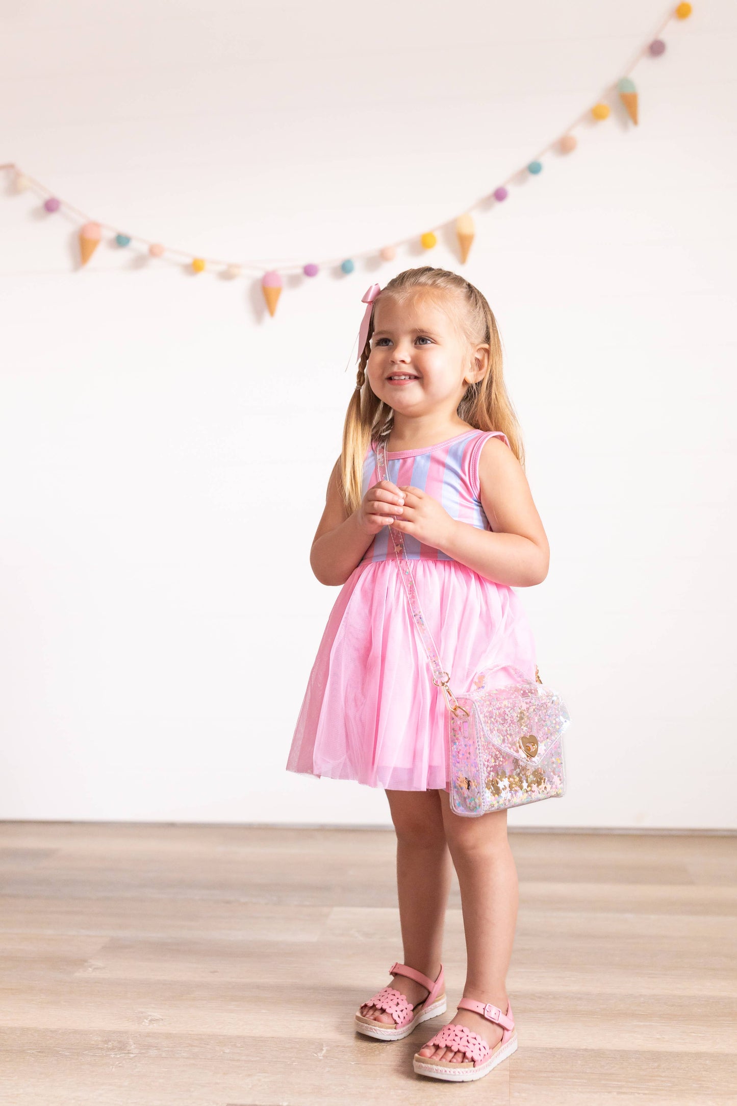 Gussie: Unicorn Sparkle